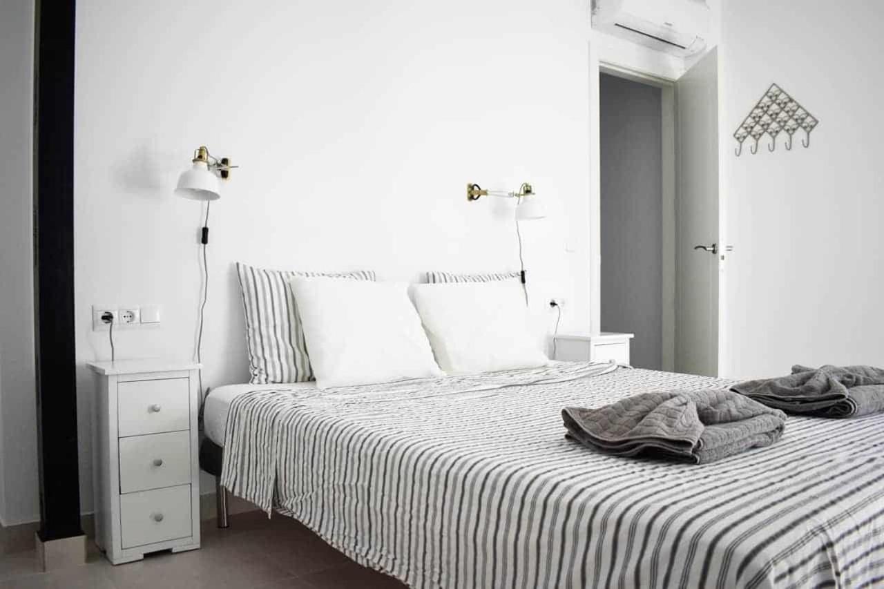 New Townhouse In The Heart Of Nerja With Jacuzzi Villa Eksteriør billede